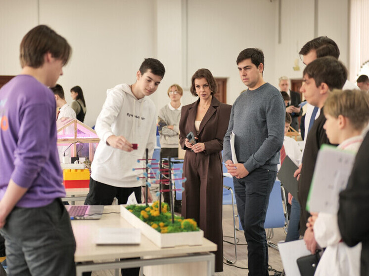 От теплиц до чат-ботов: в Тамбове назвали имена лучших юных изобретателей региона