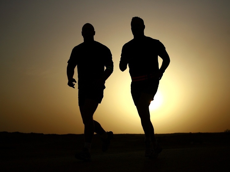 Врач рассказал, как простыми упражнениями укрепить иммунитет осенью для воронежцев