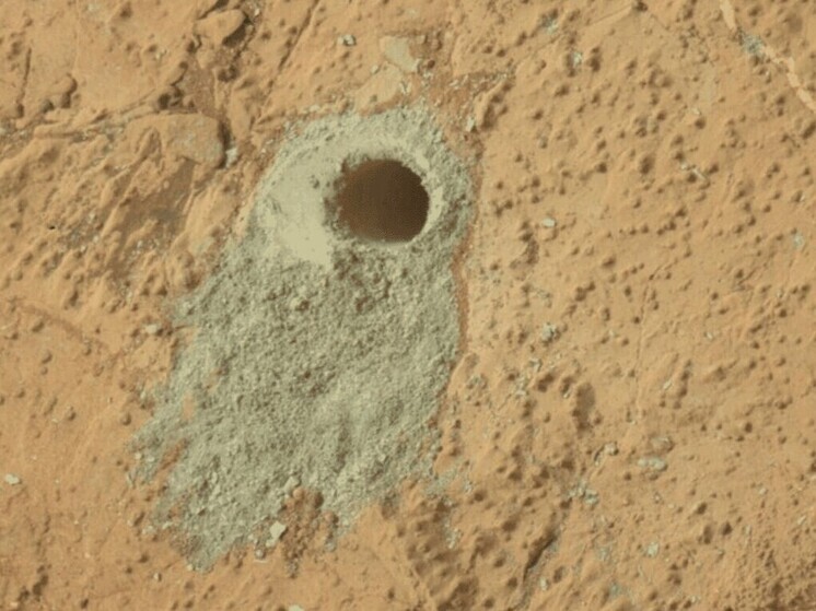 Обнаруженный на Марсе камень "Фиппсаксла" может быть посланцем из другой галактики