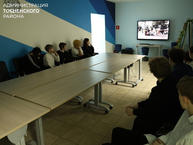 В Тосно прошел профилактический показ фильма, посвященного вопросам ВИЧ и СПИДа