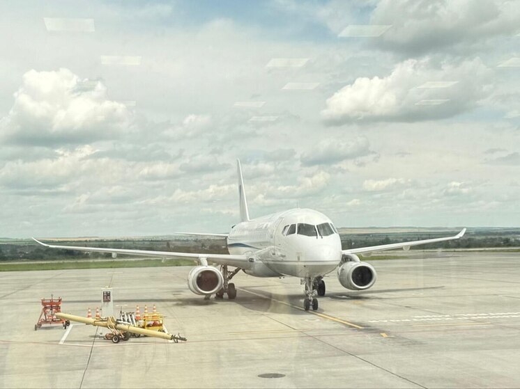 В аэропорту Минвод задержали россиянку, которая привезла из Дубая незадекларированные ювелирные украшения