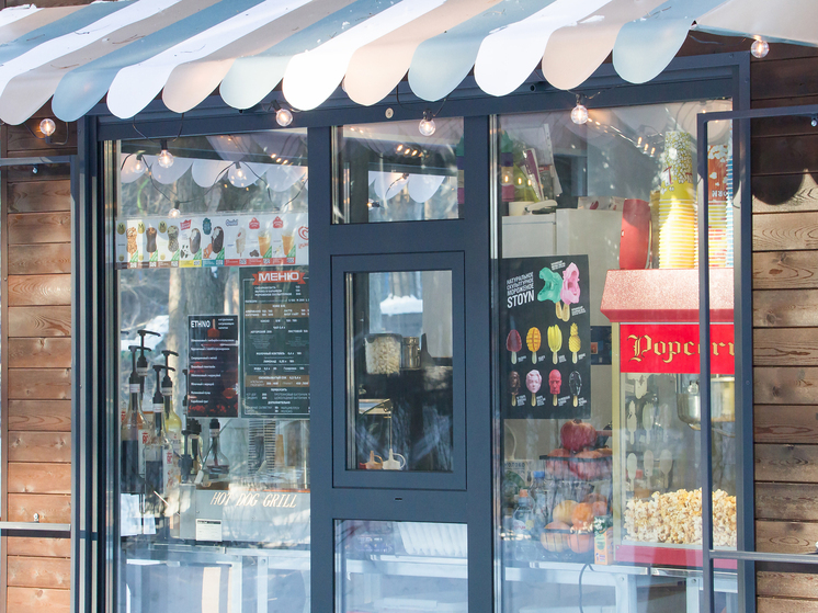 В мэрии Новосибирска объяснили резкий рост арендной платы для торговых киосков