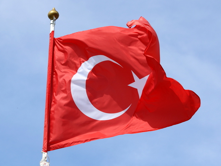 Mash: россиянка и её 10-летний сын бесследно пропали в Стамбуле