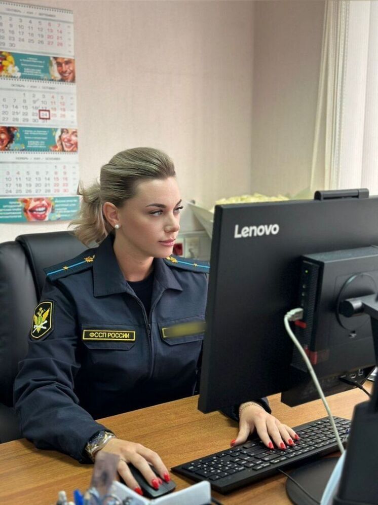 Приставы продадут коттедж с землей, квартиру и авто тульских должников