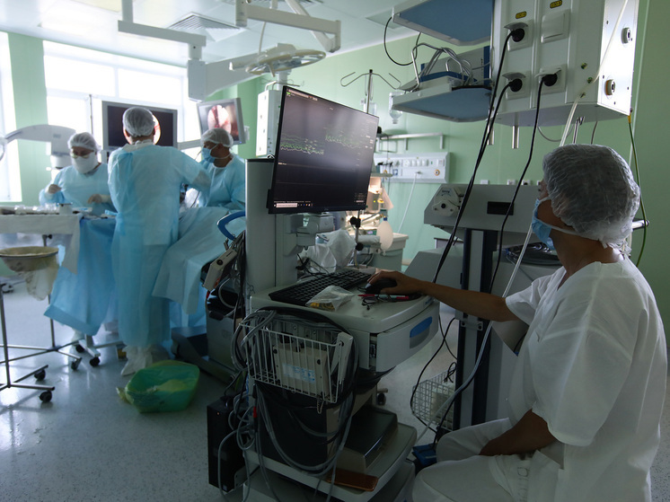 На Южном Урале впервые провели сложнейшую операцию на сердце