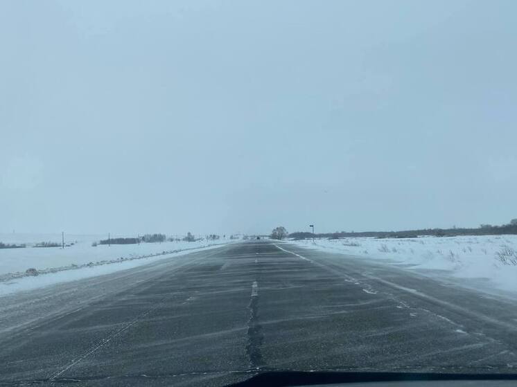 Губернатор Томенко призвал алтайских водителей к осторожности на трассах