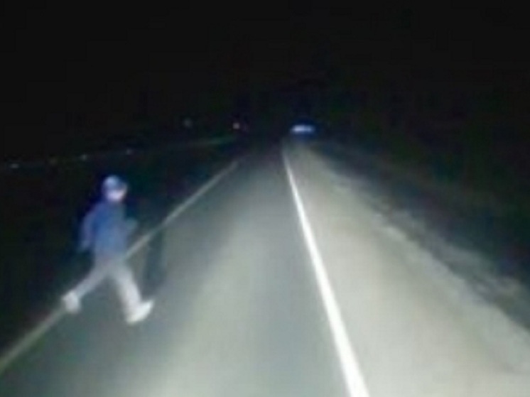 Костромские ДТП: МАЗ сбил пешехода 13-м километре трассы Р-243