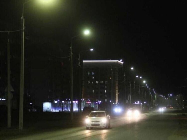 Участок «французской дороги» в Омске оборудуют новой линией света