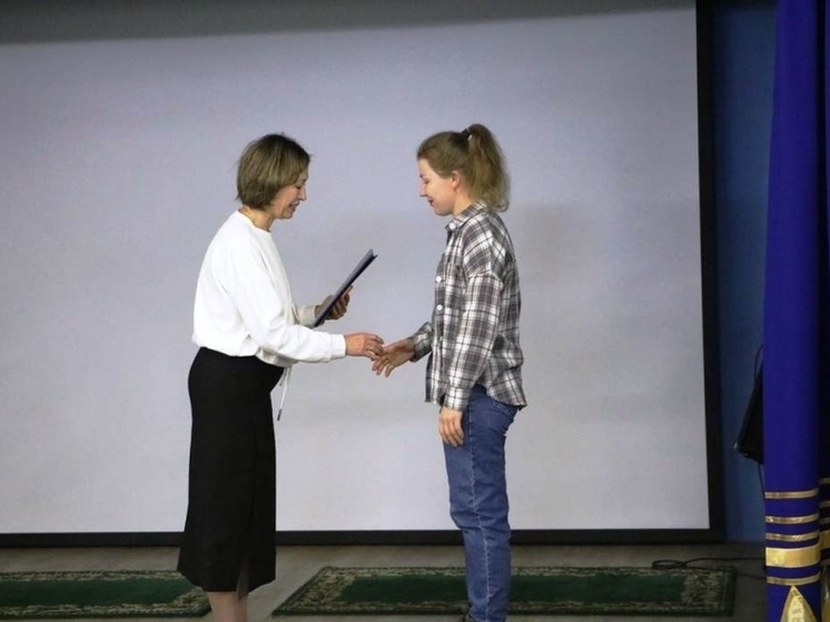 Мурманских кинологов УФСИН наградили за вклад в реализацию социального проекта