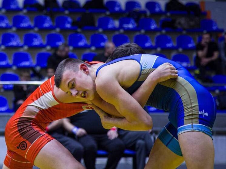 Первенство по греко-римской борьбе в Краснодаре собрало более 150 участников из России и Армении