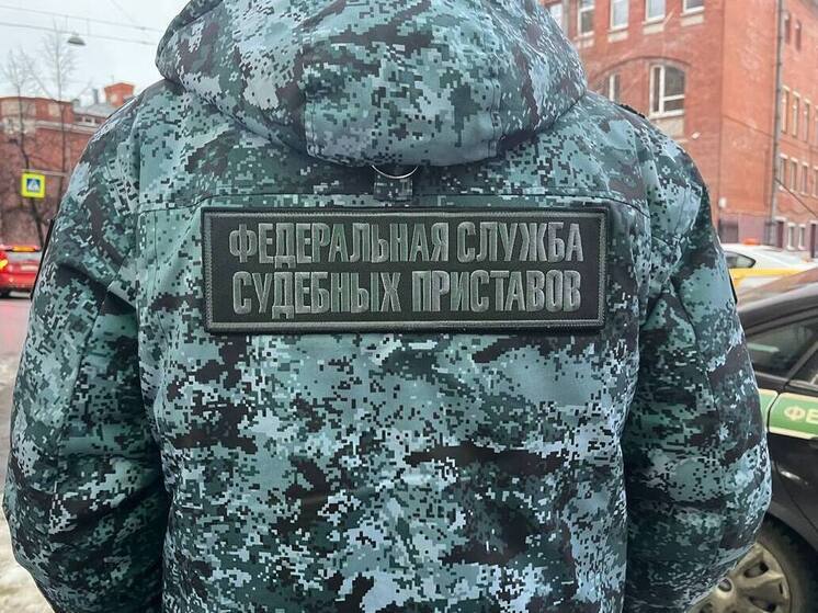 Приставы Калининграда взыскали долг с нерадивого мастера