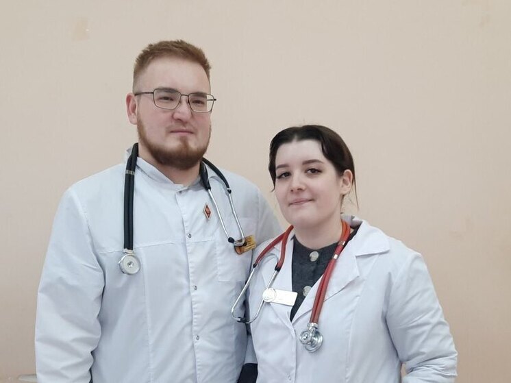 Молодая семья врачей приступила к работе в Лунинской районной больнице