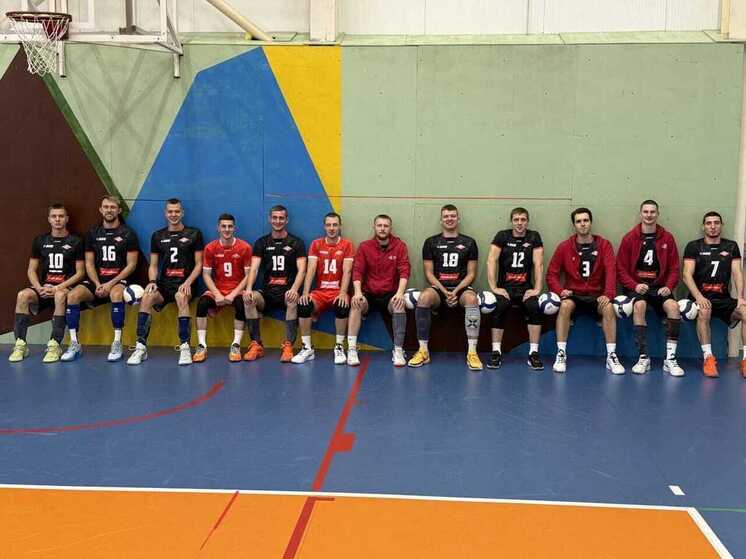 Брянские волейболисты выиграли стартовый тур чемпионата России