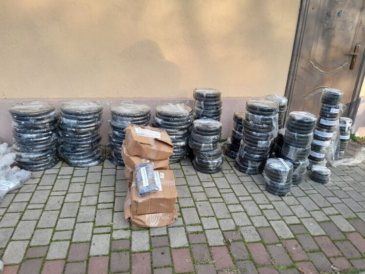 Херсонская спортивная школа №5 получила первую крупную партию современного силового инвентаря