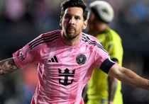 38-летний аргентинский нападающий Лионель Месси забил гол и отдал три голевые передачи, а  его «Интер Майами» одержал победу со счетом 4:0 над «Цинциннати» в полуфинале Восточной конференции