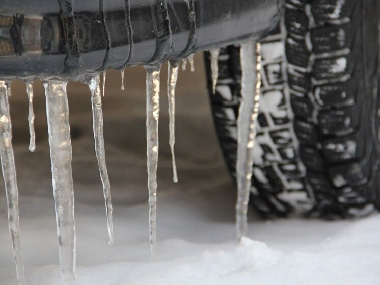 Дожди и мороз превратили дорогу Абакан – Ак-Довурак в каток