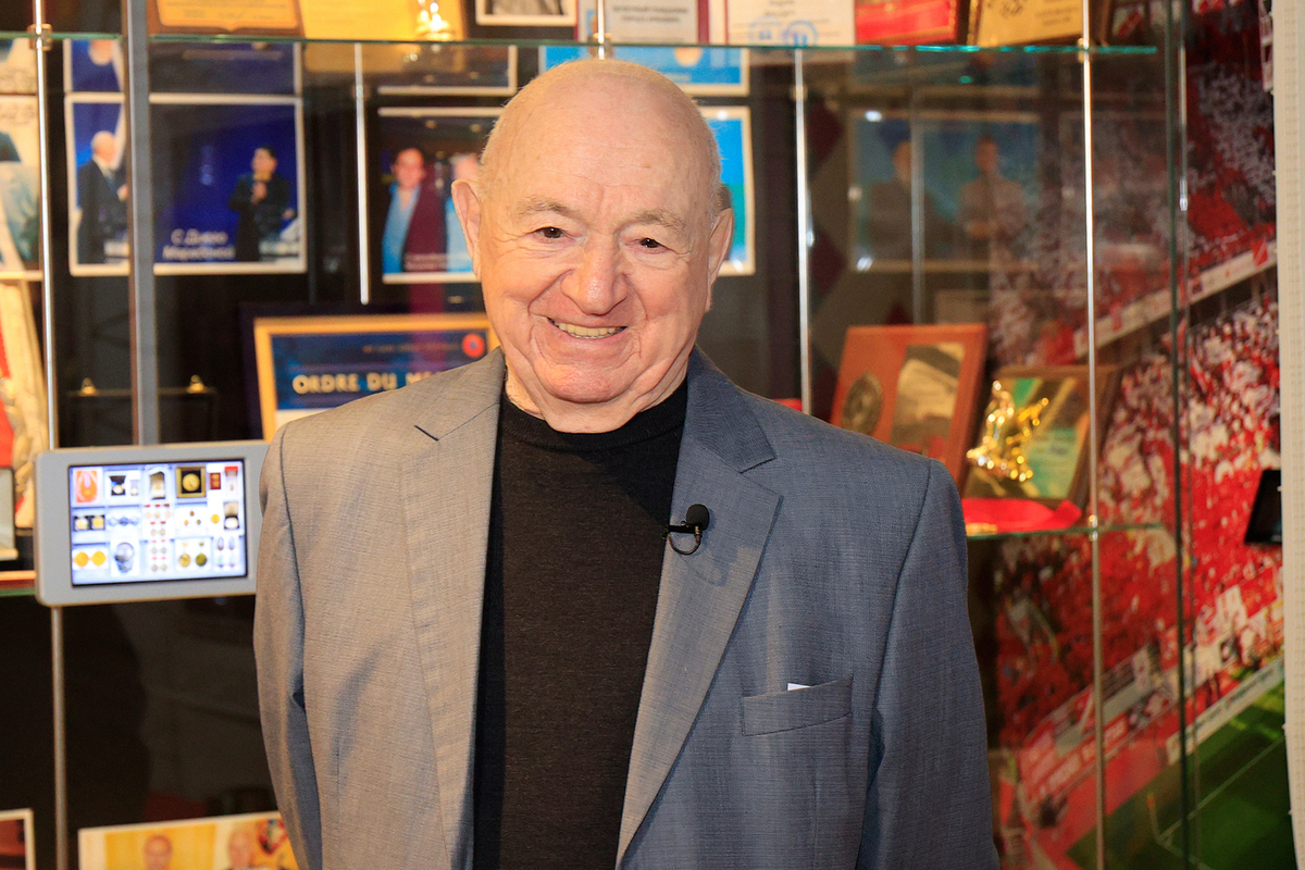 "Все страницы его биографии написаны золотом"