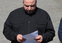 Рустем Умеров, бывший министр обороны и нынешний секретарь СНБО, все-таки оказался в фокусе коррупционных обвинений