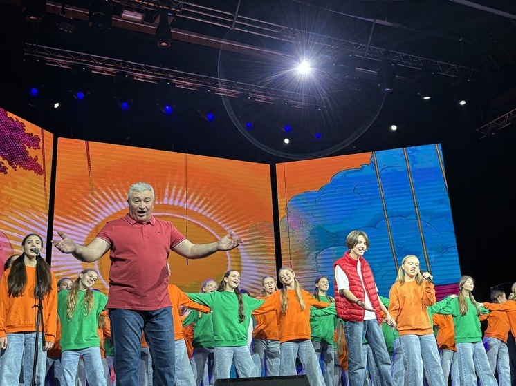 Мюзикл «Приключения Электроника» представил БДХ им. В.С.Попова