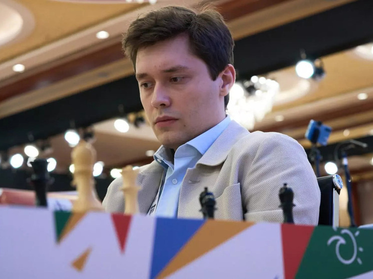 Донской шахматист Андрей Есипенко победил в первой партии за третье место на Кубке мира