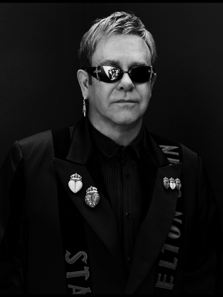 NLC представляет шоу - яркую дань легенде мировой музыки