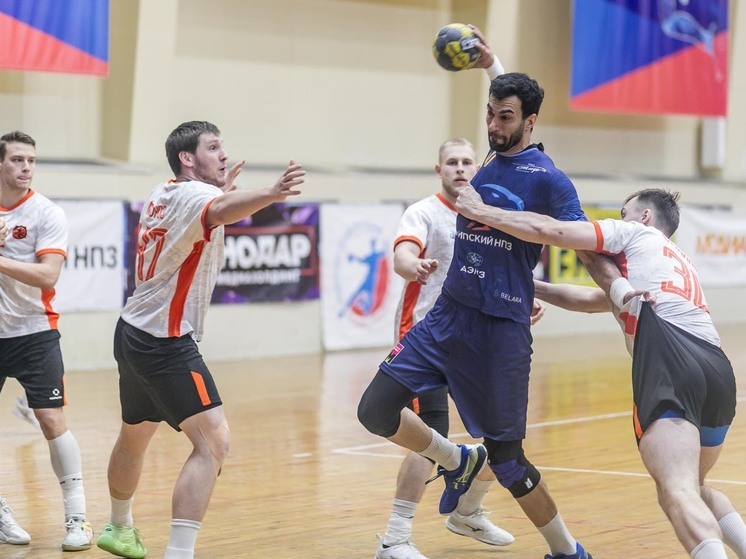 Краснодарские гандболисты сыграли вничью с москвичами в последнем матче 1-го круга в столице Кубани