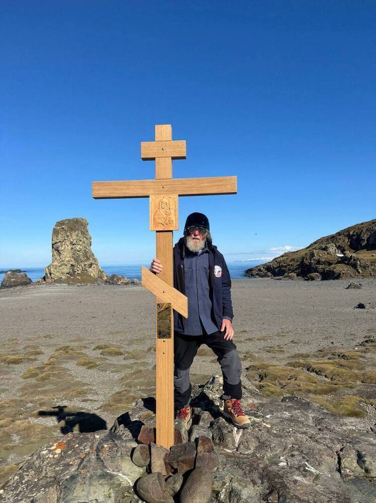 Известный путешественник Феодор Конюхов установил в Антарктиде Крест из Шуи