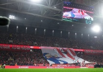 После матча «Спартак» — ЦСКА 22 ноября 2025 года возле стадиона произошла драка между болельщиками. Видео инцидента вызвало широкий резонанс. По данным МВД, установлены трое участников потасовки с помощью системы идентификации болельщиков. Болельщик ЦСКА, спровоцировавший конфликт, приговорён к 5 суткам ареста и трёхлетнему запрету на посещение матчей. Двое фанатов «Спартака» также привлечены к ответственности.