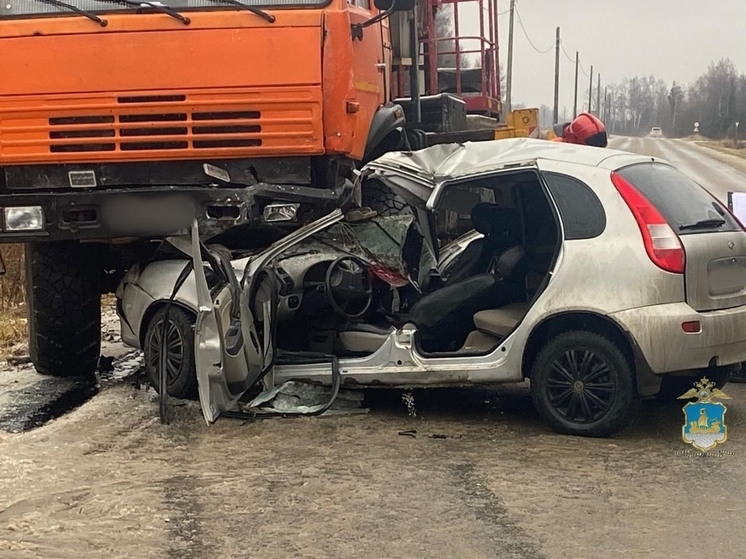 В Костромской области началось расследование аварии с погибшей женщиной