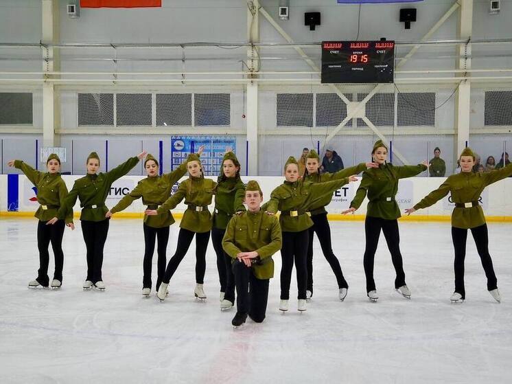 Епархия Салехарда в Ноябрьске представила ледовый спектакль о школьниках, ушедших на войну