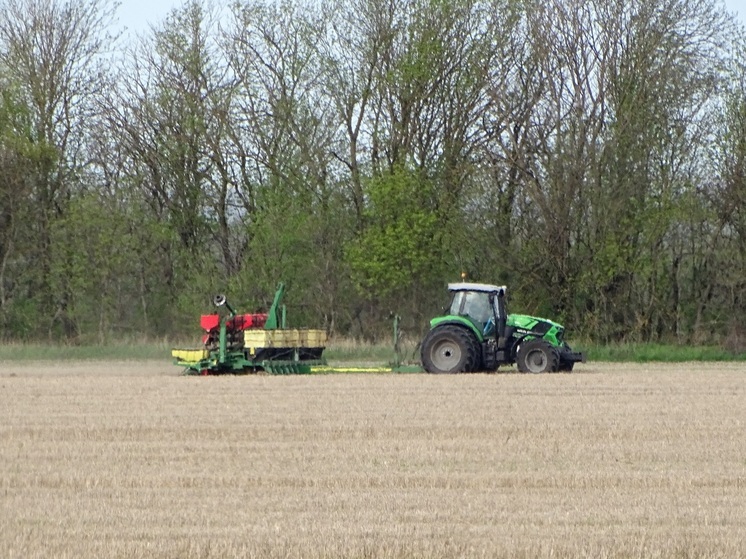 В Минсельхозе Ставрополья обсудили итоги озимого сева и ход уборочной кампании