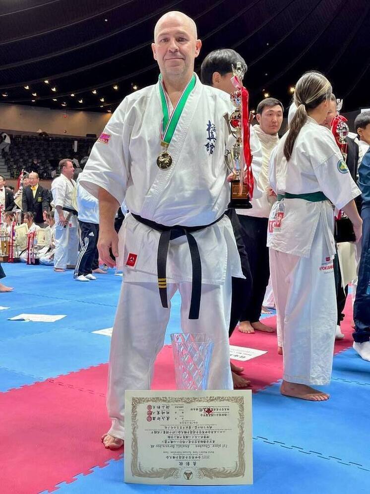 Новоуренгоец в Токио завоевал серебро чемпионата и первенства мира по киокусинкай