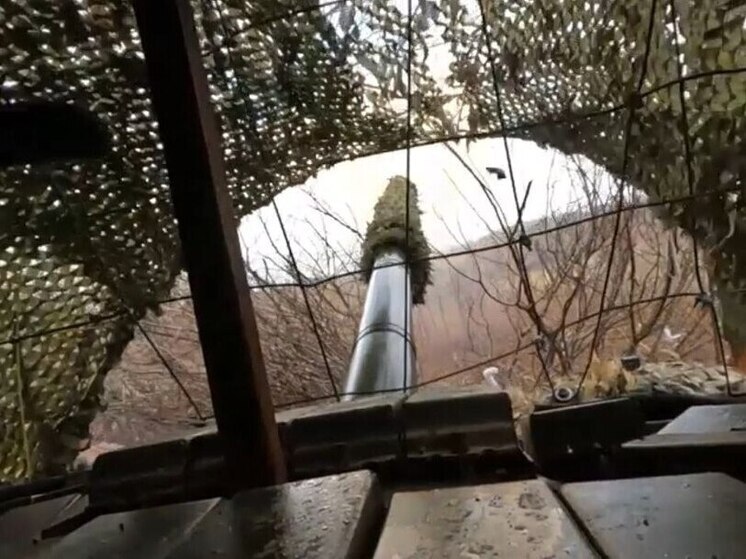 Опорные пункты ВСУ уничтожаются «полупрямой наводкой» из танковой пушки