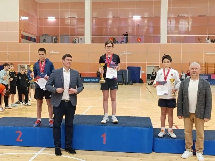 Теннисист из Стрежевого собрал полный комплект медалей на всероссийских соревнованиях