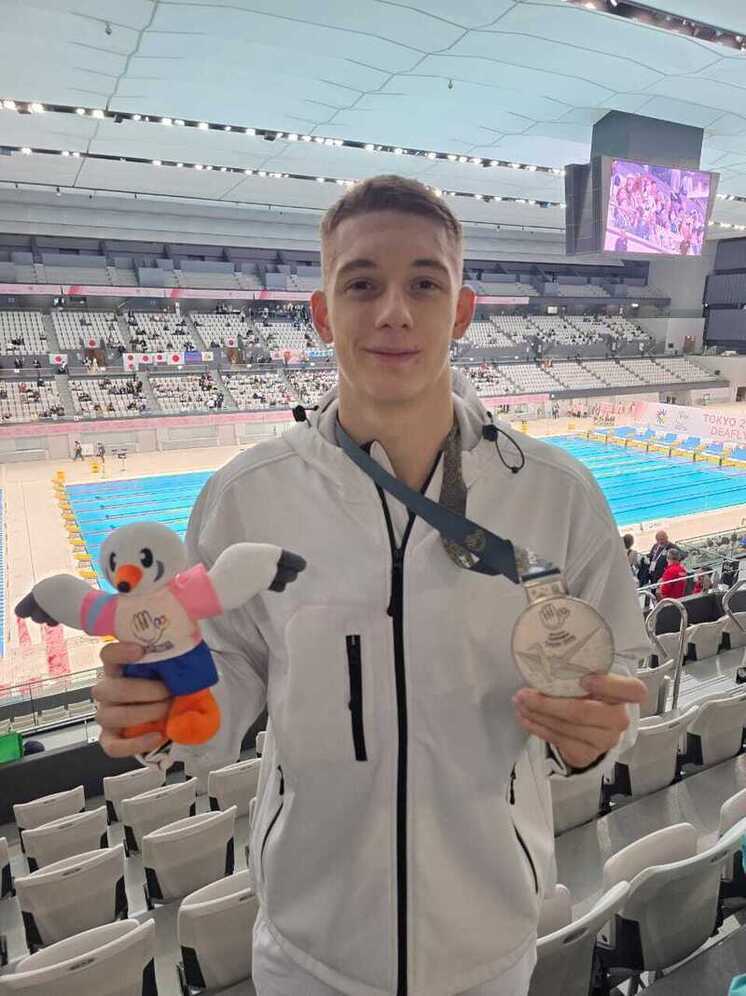 Пловец из подмосковного Серпухова завоевал серебро на Сурдлимпиаде в Токио
