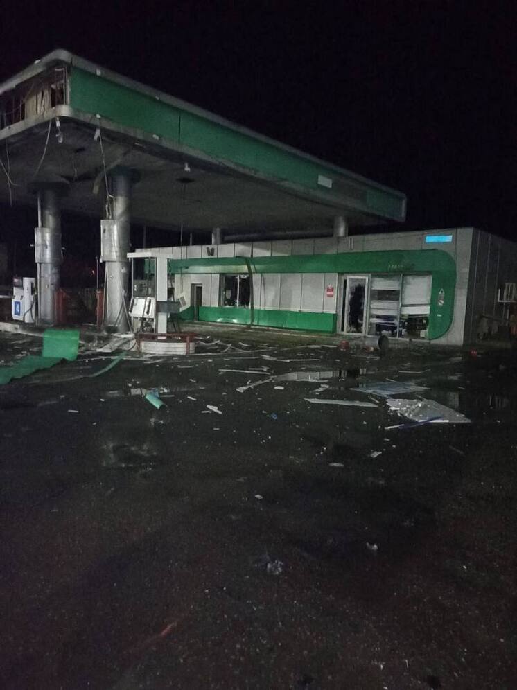 АЗС в Новоайдаре подверглась атаке беспилотника