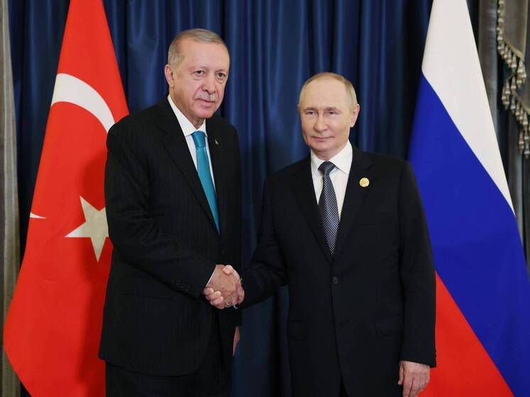 Политолог Ежов: диалог с Анкарой важен для переговорного процесса по Украине