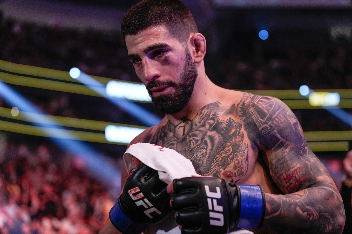 Легковесы UFC продолжают выяснять отношения