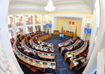 На заседании Законодательного собрания Оренбургской области произошел политический срыв — часть депутатов не поддержали проект бюджета на 2026 год в первом чтении
