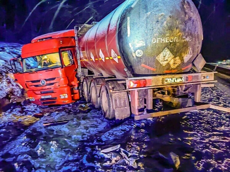 В Приморском округе на трассе М-8 произошло жесткое ДТП