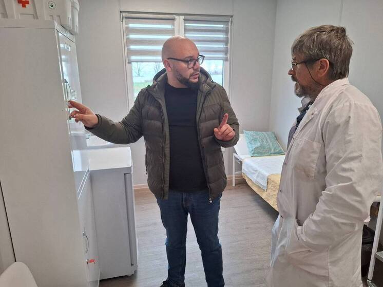 Омбудсмен Херсонской области проверил работу ФАПа в селе Таврия