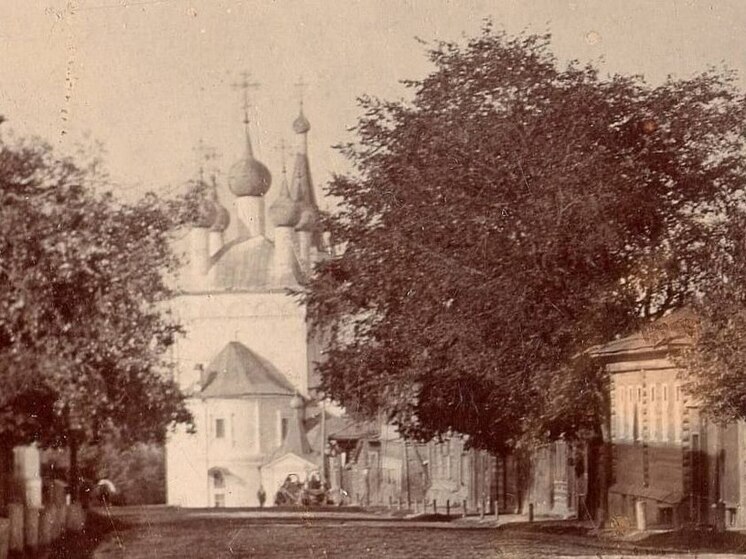 В Серпухове восстанавливают храм Воскресения Христова: помочь может каждый