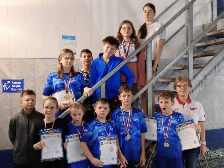 В медальной копилке серпуховских пловцов 31 награда