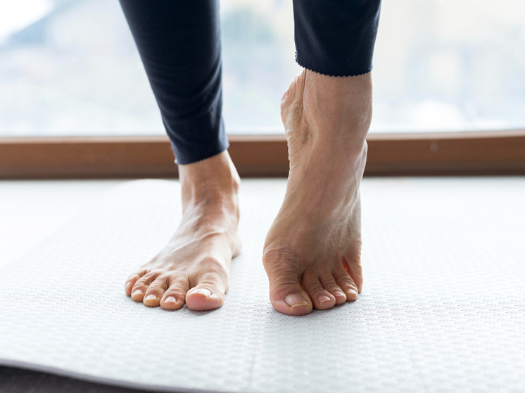 Пензенский врач объяснил, как избежать распространённого кожного заболевания ног