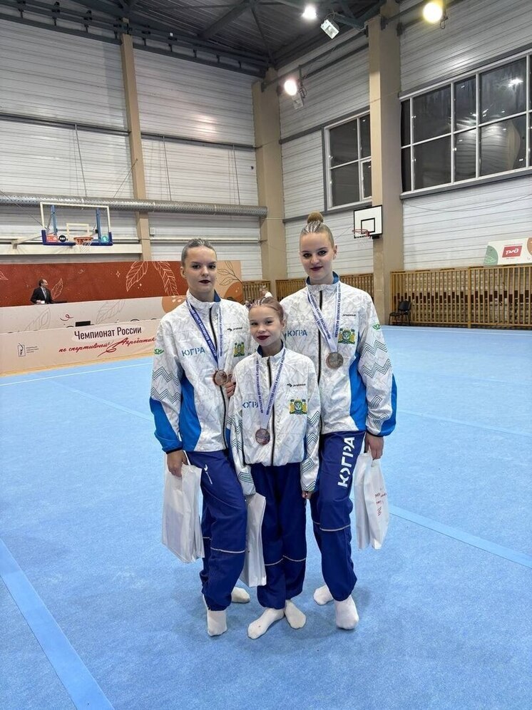 Мегионские акробатки завоевали медали на чемпионате России