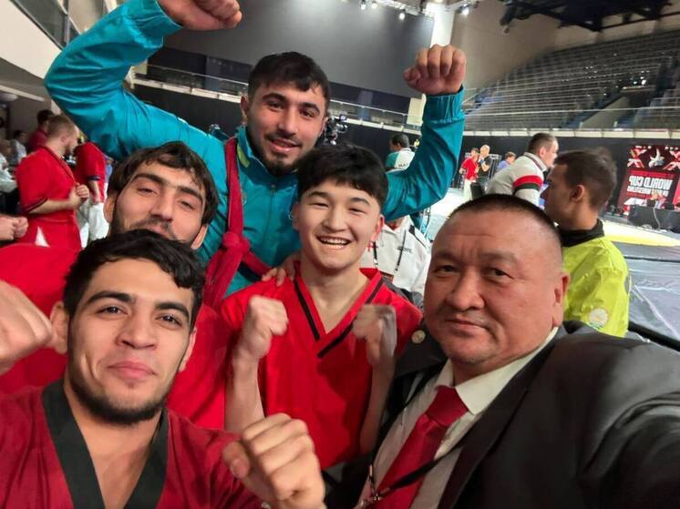 Тюменские борцы привезли медали с Кубка мира по борьбе на поясах