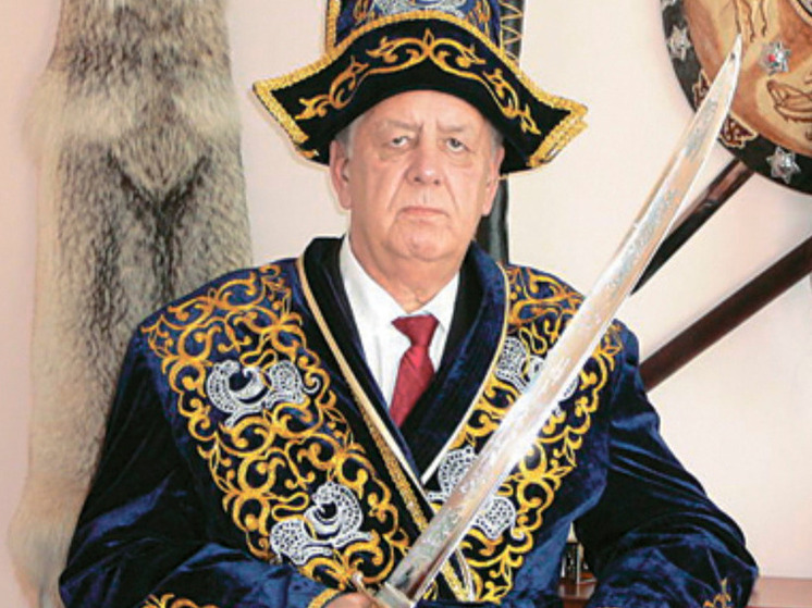 Как в Белоруссии осуществляется смертная казнь, что думают близкие приговоренных в этот момент, о чем просят осужденные перед расстрелом — в эксклюзивном интервью «МК» Олега Алкаева. Человека, который руководил расстрельной бригадой.