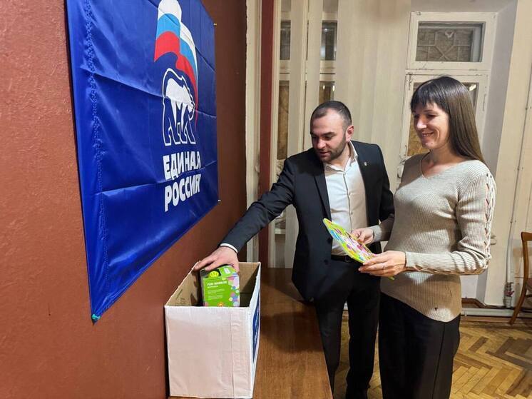 В Новой Каховке и поселке Каланчак Херсонской области установили «Коробку храбрости»