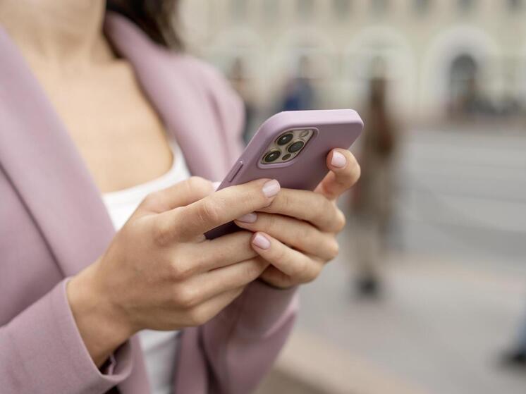 Сахалинцы столкнулись со сбоями в работе мессенджера WhatsApp*