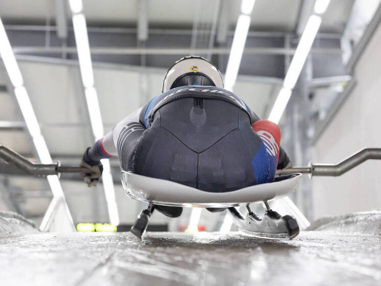 Российские саночники начали борьбу за путевки на Игры-2026 в Италии